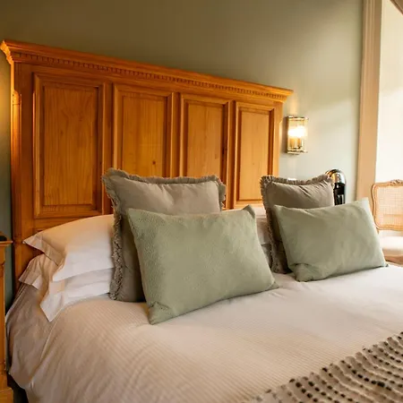 The Coach House אורחן 2*