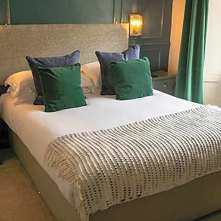 The Coach House 2* Skipton