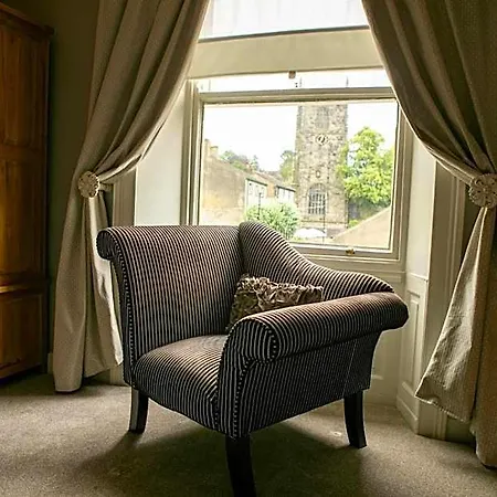 The Coach House 2* Skipton