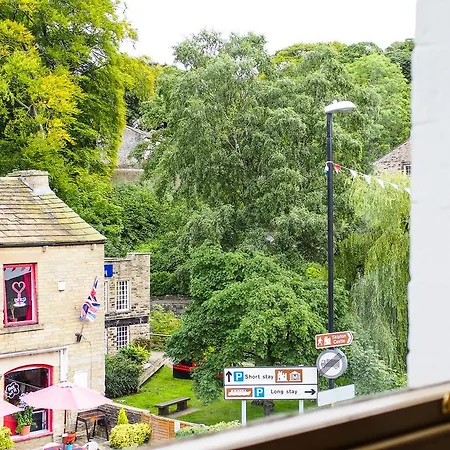 The Coach House Inn 2*